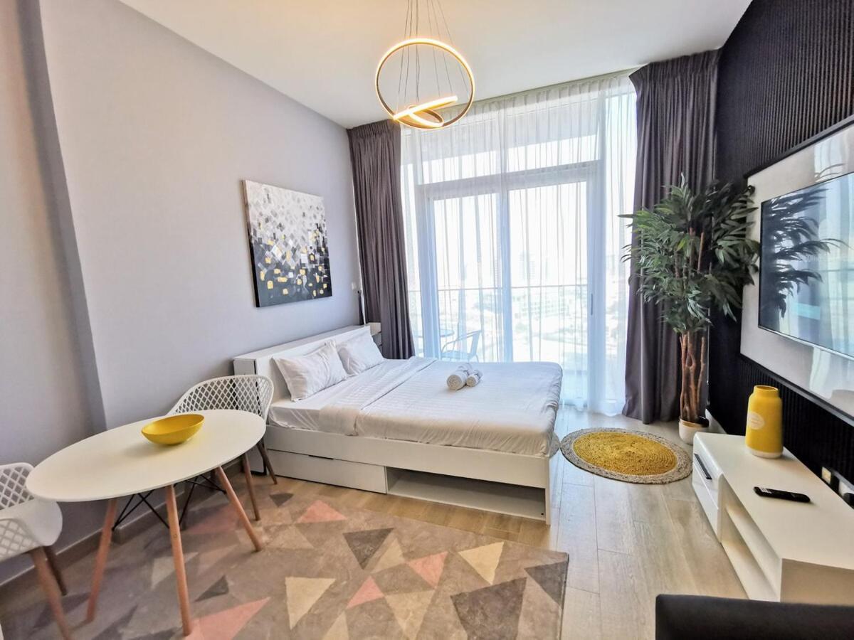 1111 Chic & Cozy W Fast Wi-fi Free Parking Dubai