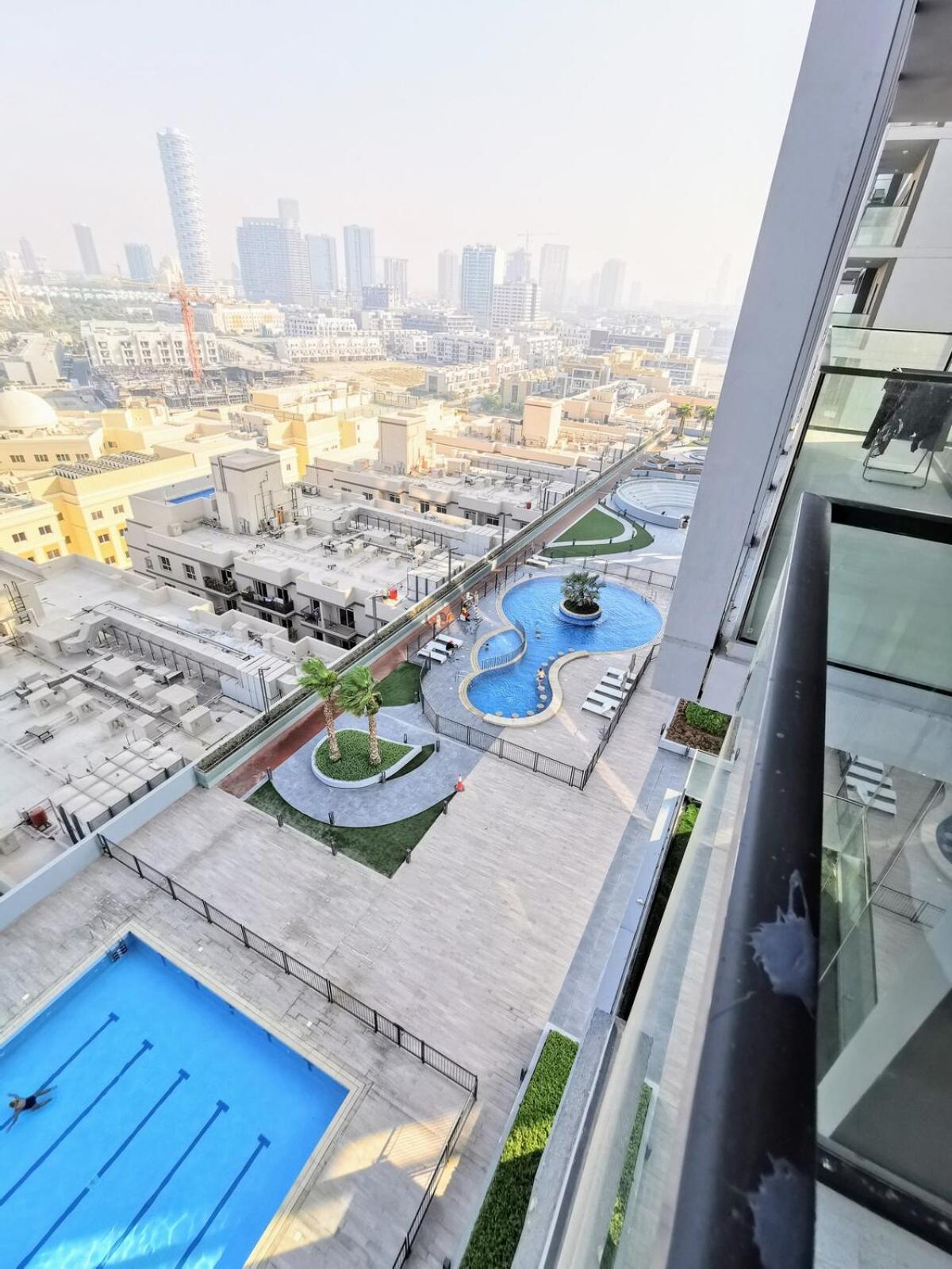 1111 Chic & Cozy W Fast Wi-fi Free Parking Apartment